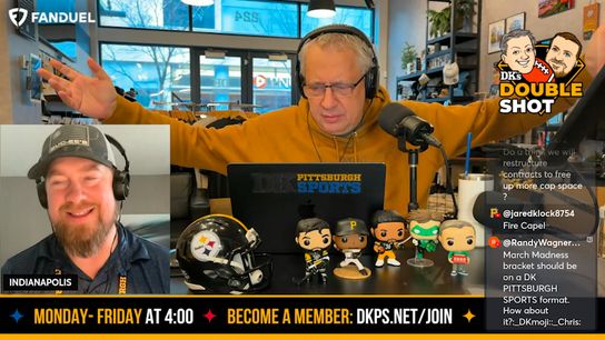 DK’s Double Shot of Steelers: Chris in Indy! taken in Downtown (Videos)